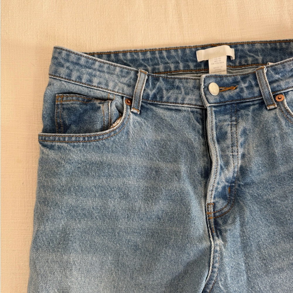H&M Light Blue Straight Jeans